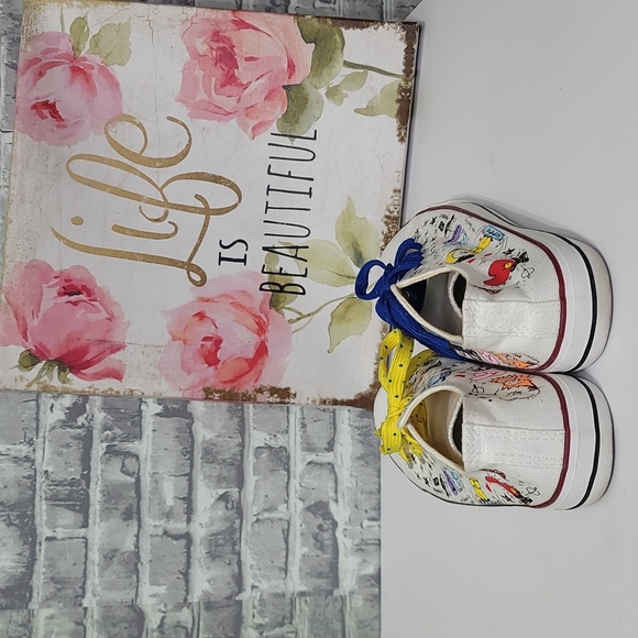 White BT21 Line Friends Tennis Shoes Shooky Mang RJ Cooky Chimmy Tata Koya - Picture 5 of 16